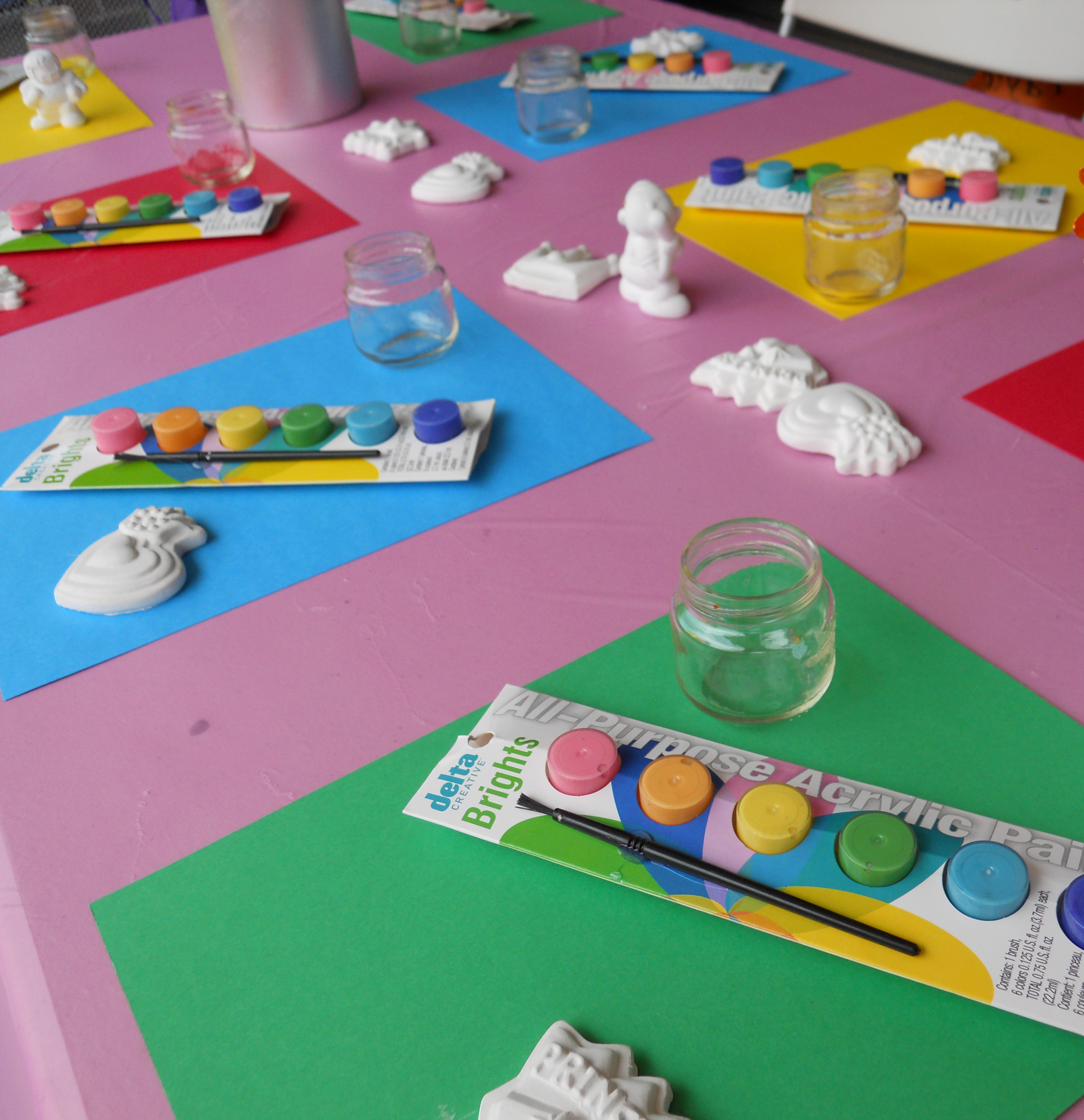 Paint Table