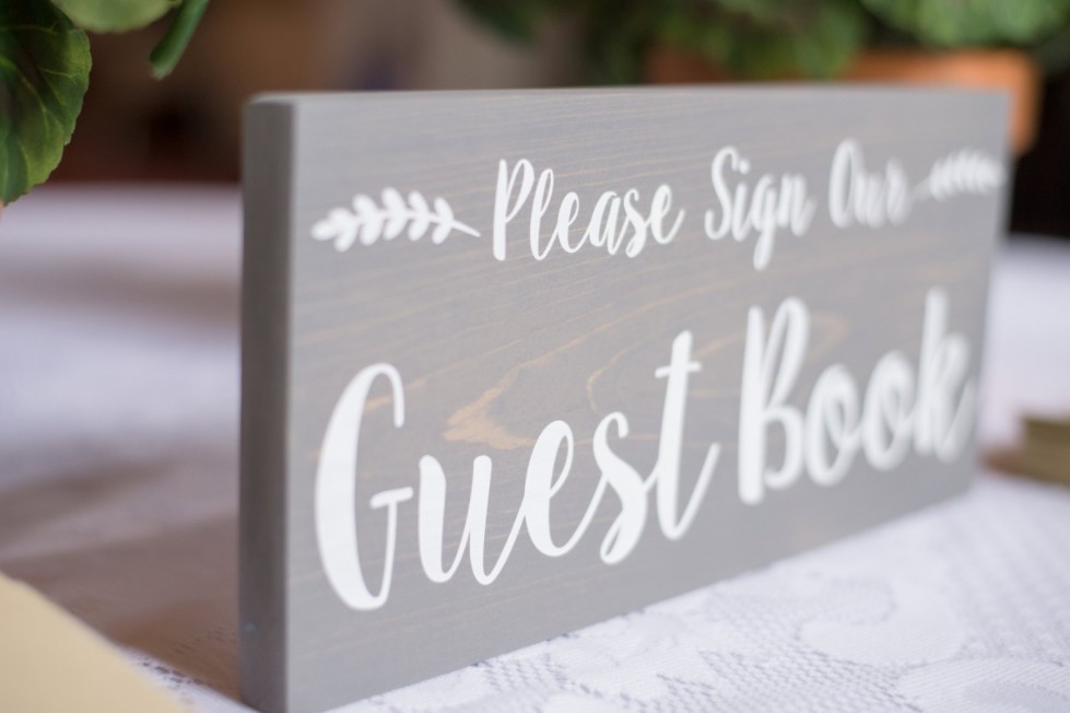 Tips for Having a Guest Book at Your Party